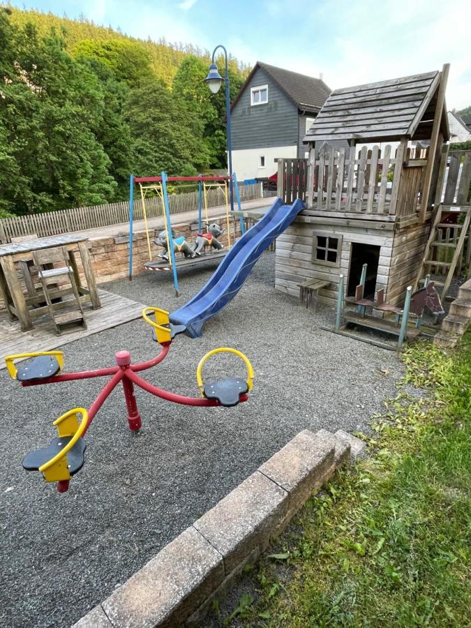 Ferienwohnung Up Willingen-Schwalefeld ヴィリンゲン エクステリア 写真